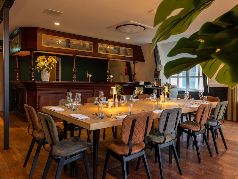 Een moorddiner of ander dinerspel tijdens een heerlijk diner in City Hotel De Jonge Assen