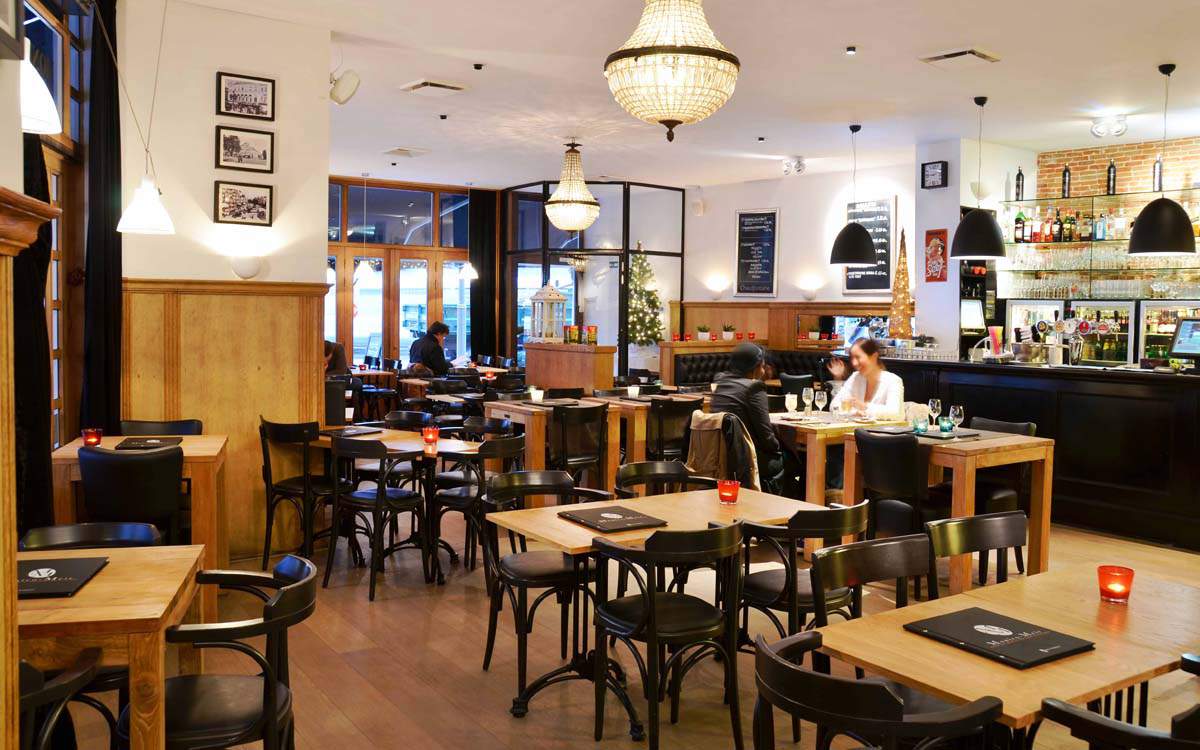 Moorddiner Brasserie Monico Meir Antwerpen – Culinaire beleving en groepsactiviteit Antwerpen – moorddiner in Brasserie Monico Meir voor familiefeest, personeelsfeest en vriendenuitje