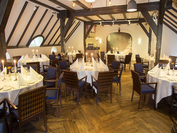 Dinerspel vol raadsels in Hoevelaken bij De Klepperman Hoevelaken – dinerspel vol mysterie en samenwerking bij De Klepperman voor bedrijfsuitstap of familiefeest