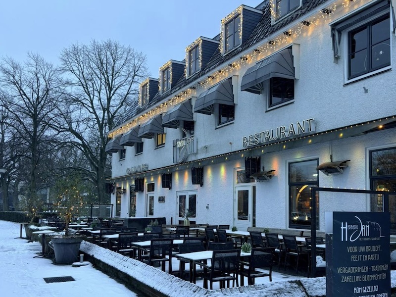 Restaurant Heiloo in de sneeuw – Sfeervolle locatie voor moorddiner en dinerspel