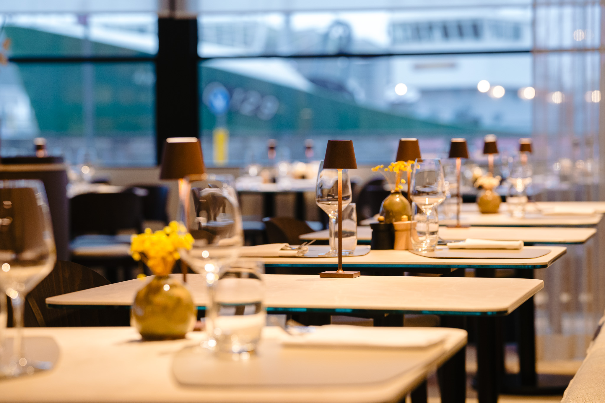 Restaurantzaal van Le Bassin Oostende voor groepen