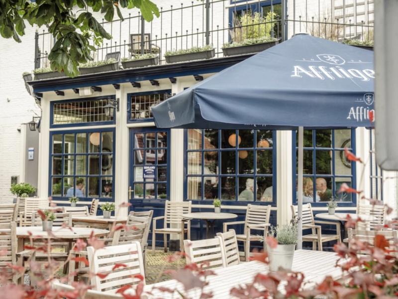 Grandcafé Boutique Hotel Eemland Eemnes buitenkant – Dinerspel locatie Utrecht