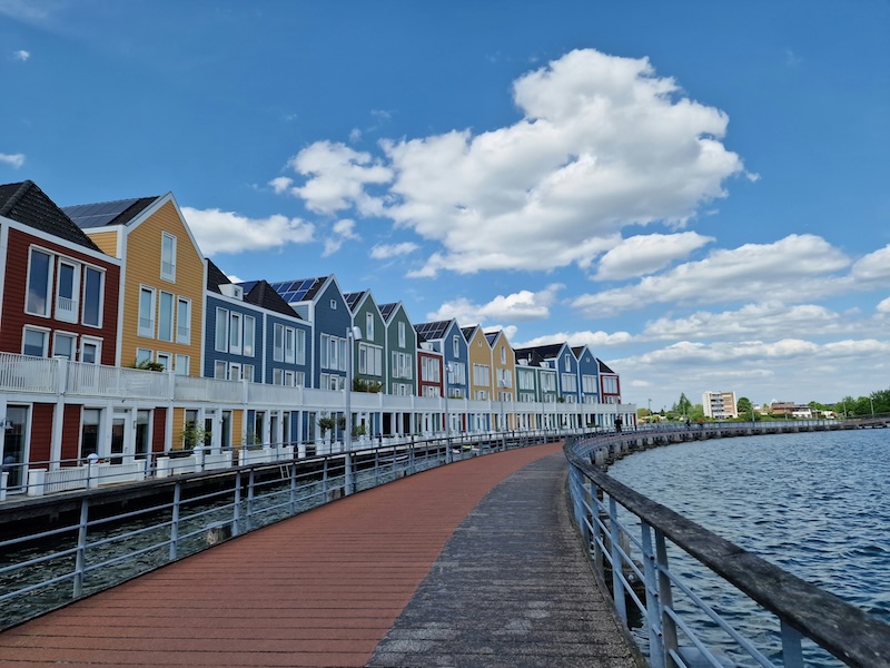 Houten