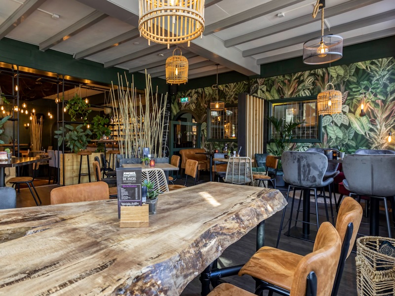 Restaurant De Engel Houten interieur – Zaal voor dinerspel en groepsuitje